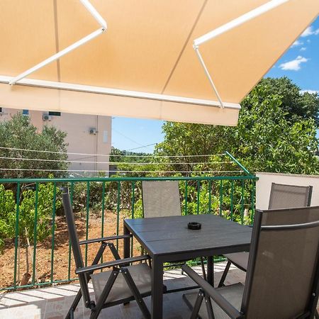 Apartment Kiki Kaštel Štafilić Kültér fotó